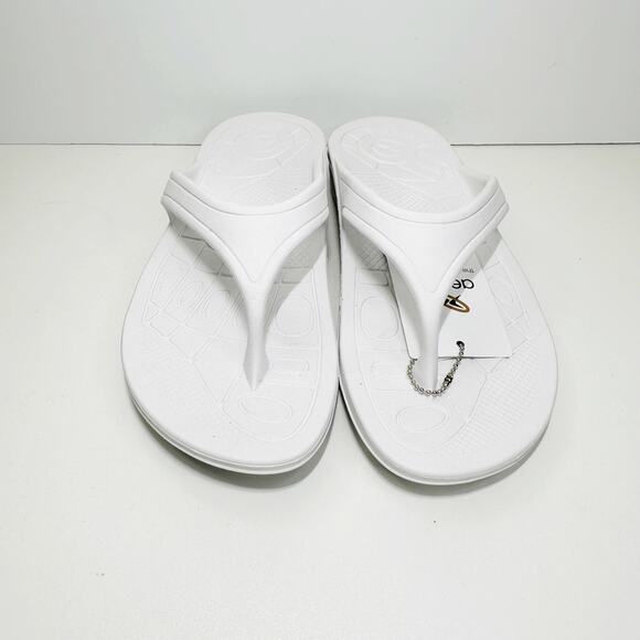 Aetrex Fiji Orthotic Flip Flops White Women 11M Shock Absorbent - Picture 2 of 9